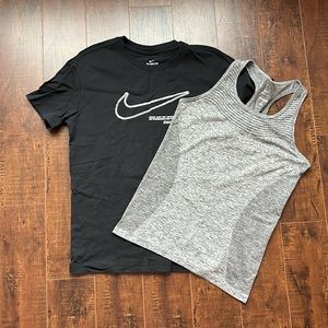 BUNDLE // NIKE // T-shit & Tank // Small